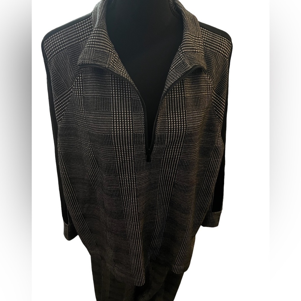 ANNE KLEIN Mixed Media Houndstooth Pullover Top - Picture 2 of 6